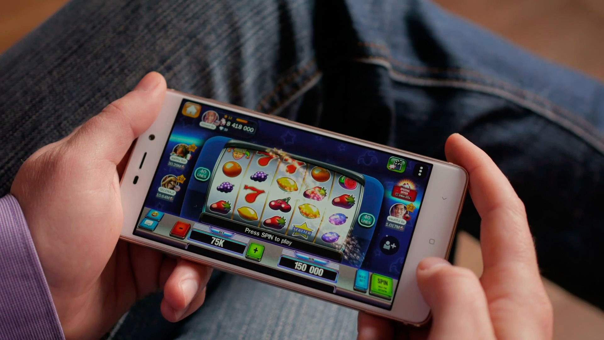 Mobile casino gaming